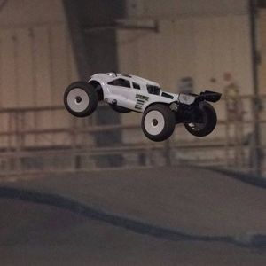 Meet your Posher, Gee